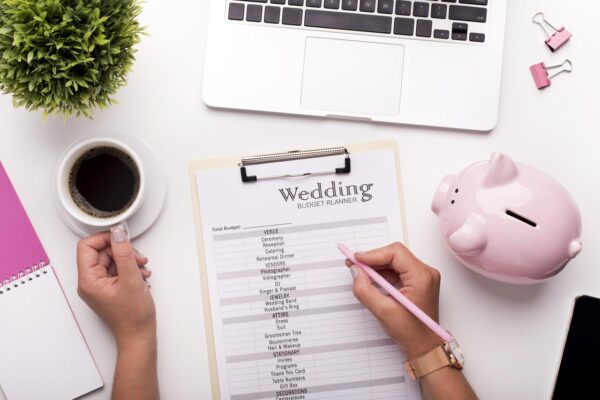 How to Manage your Wedding Budget?